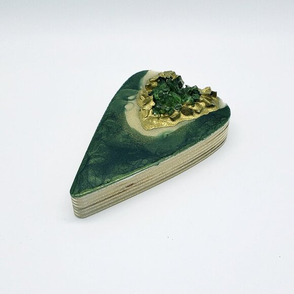 Handcrafted Green Resin Heart with Crushed Glass - Picture 2 of 2